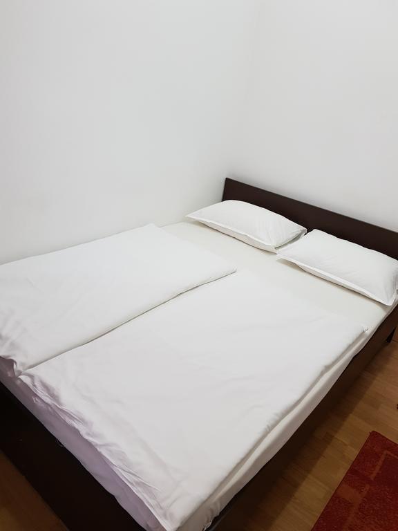 Vila Vanda คลูจ-นาโปกา ภายนอก รูปภาพ